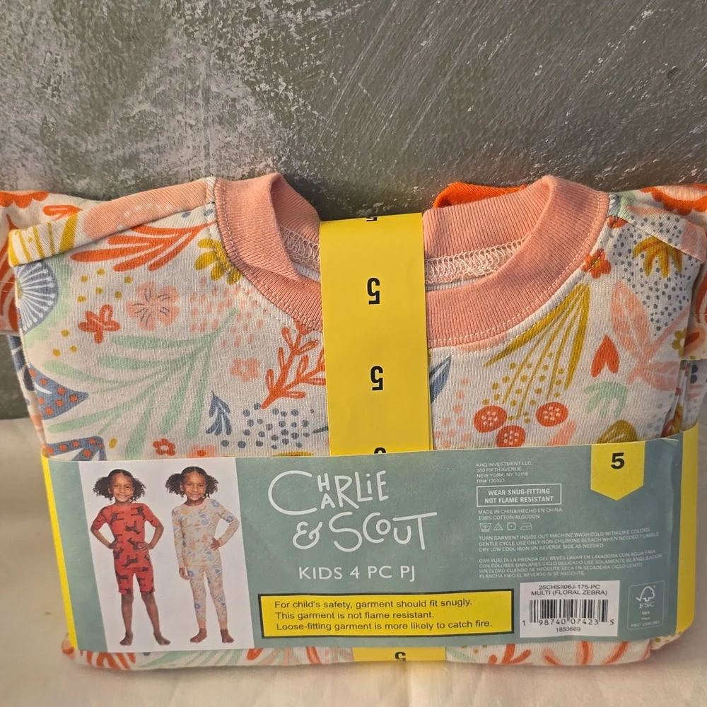Charlie & Scout Kids 4 Piece Pajama Set Size 5 NWT